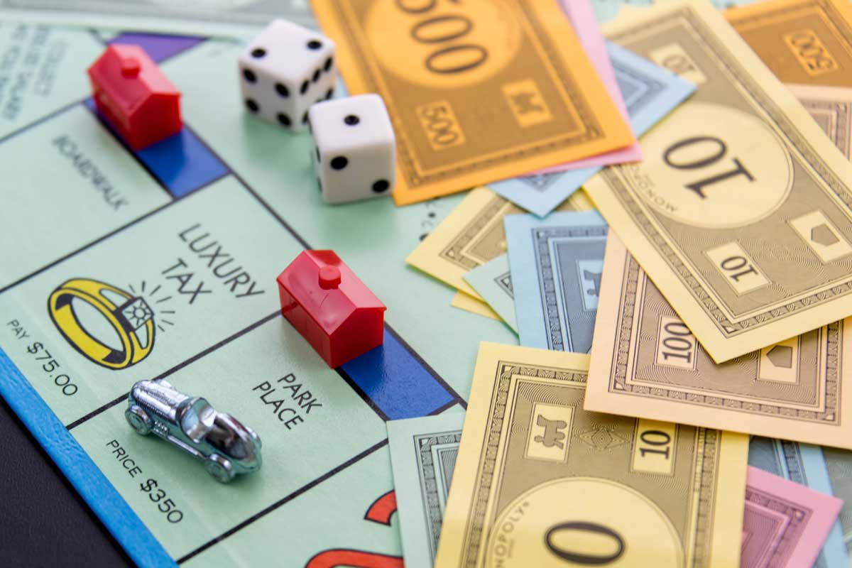 Read more about the article Money and Finance Board Games